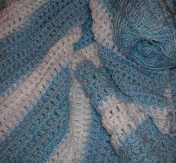 Blue & White Baby’s Blanket
