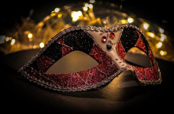 Red & Black Harlequin Mask