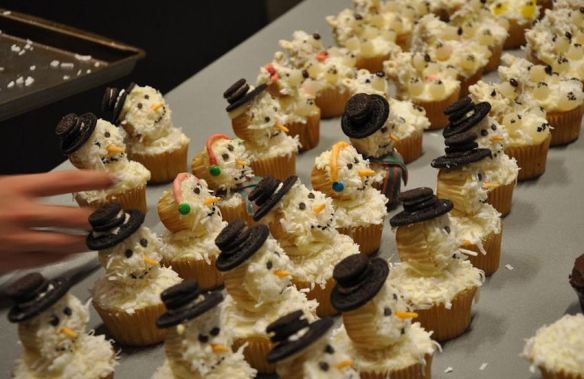 Snowman Cupcakes