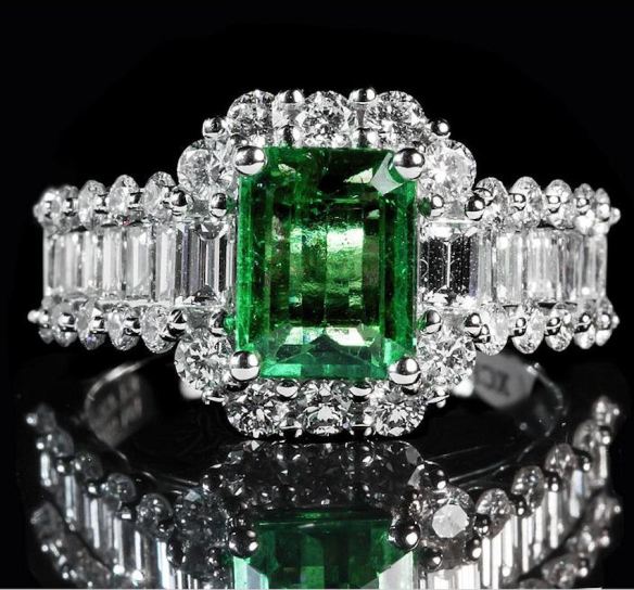 Emerald & Diamond Ring
