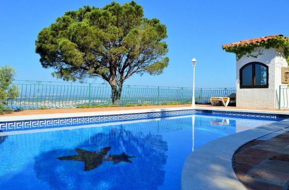 Mosaic Swimming Pool