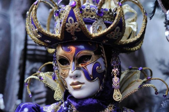 Venice Purple Gold Mask
