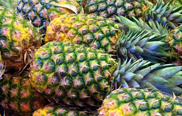 Pineapple Colors
