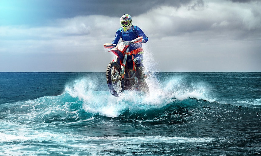 Motocross Ocean Race