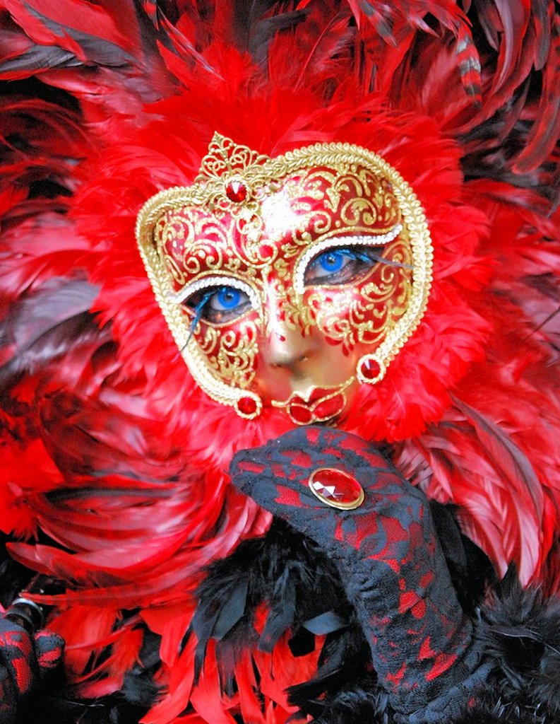 Red & Gold Mask