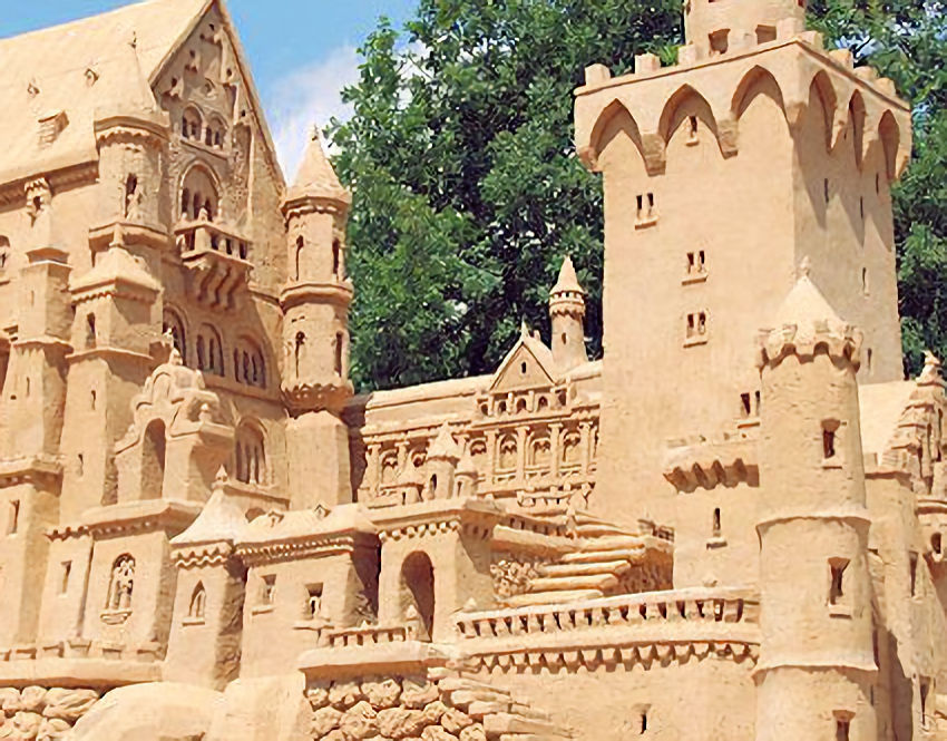 Closeup Neuschwanstein