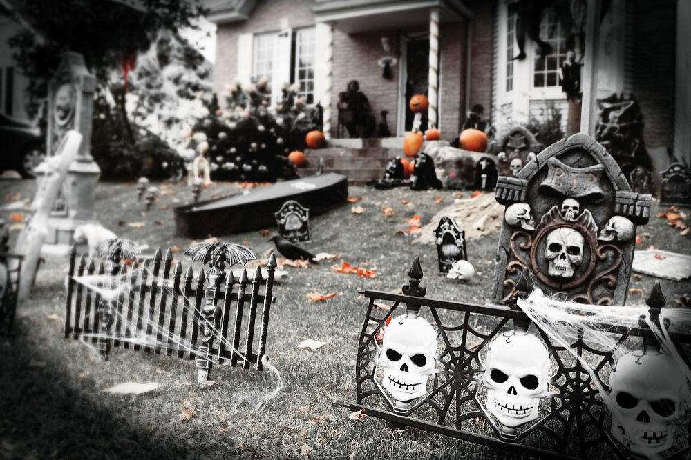 Halloween Graveyard Naughty