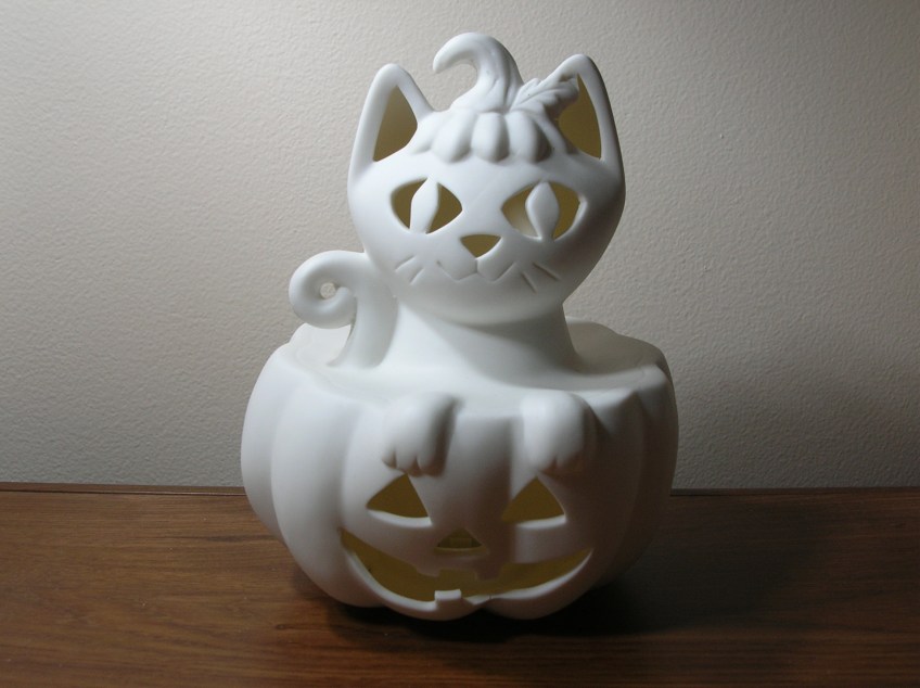 Ceramic Cat in Pumpkin Front
