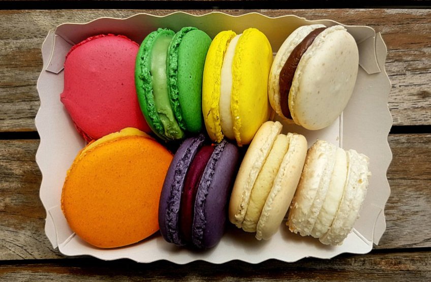 Colorful Macarons