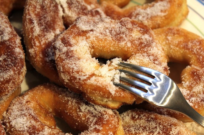 Cinnamon & Sugar Donuts