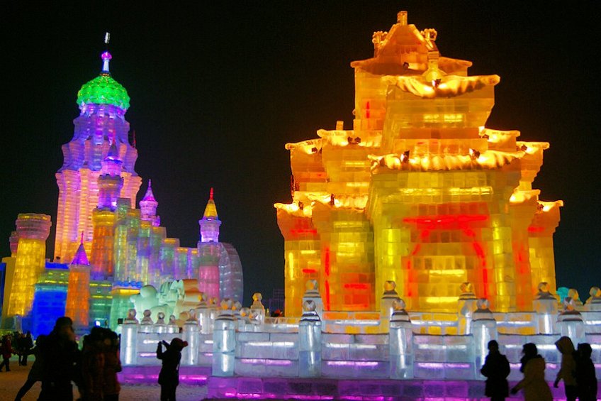 Sculpted Ice Architecture