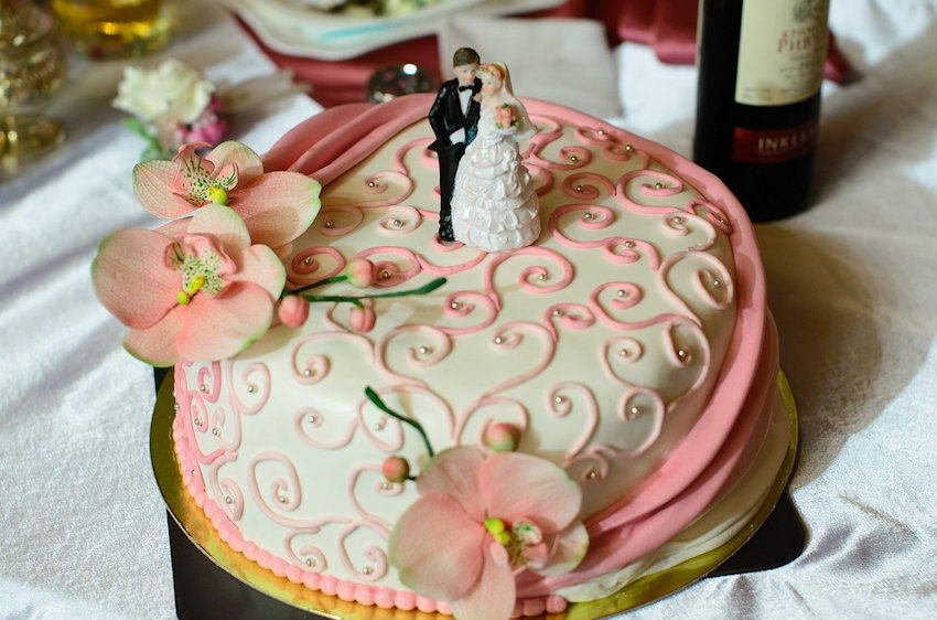 Elegant Wedding Cake