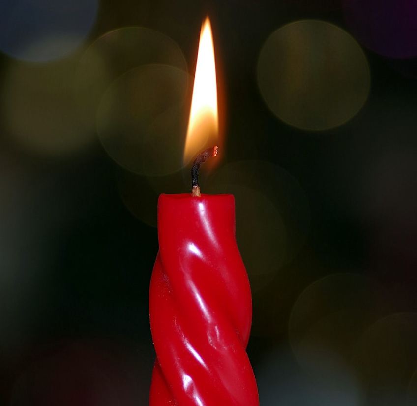 Twisted Taper Candle