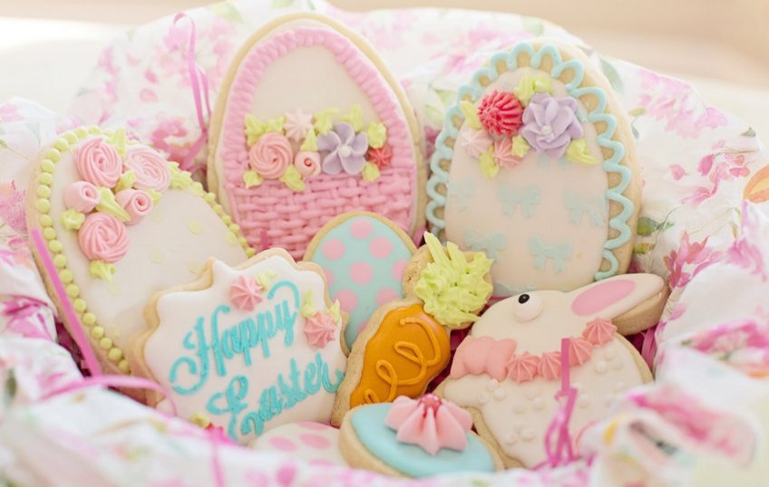 Decorated Easter Cookies
