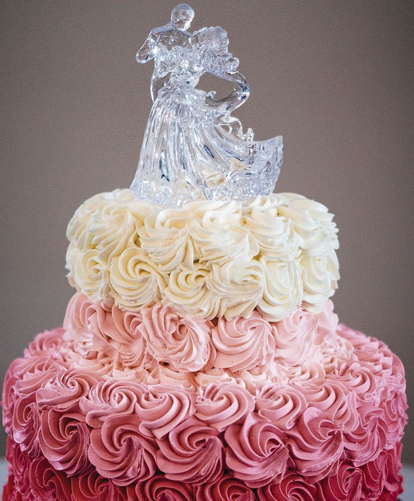 Bride & Groom Dancing