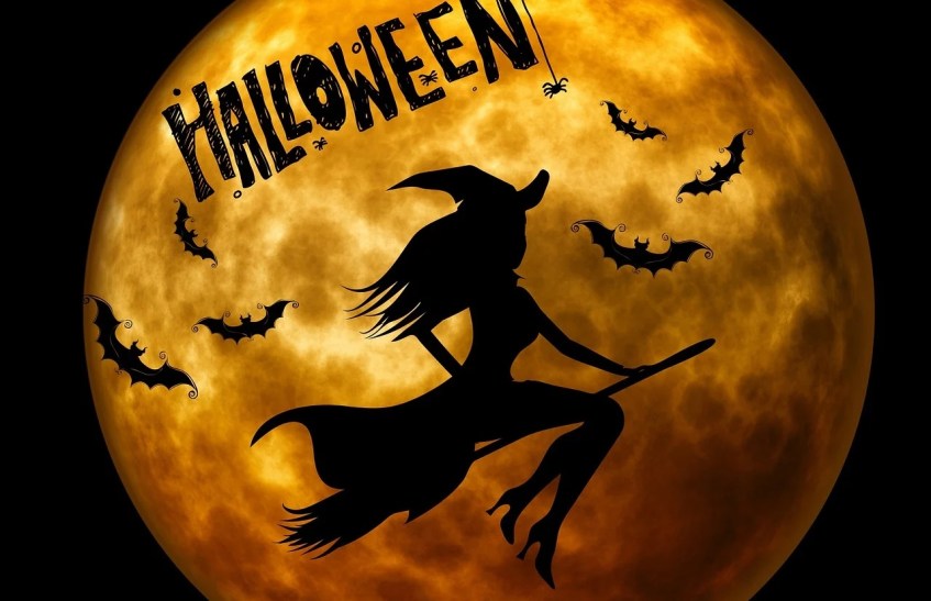 Kid Friendly Witch & Full Moon